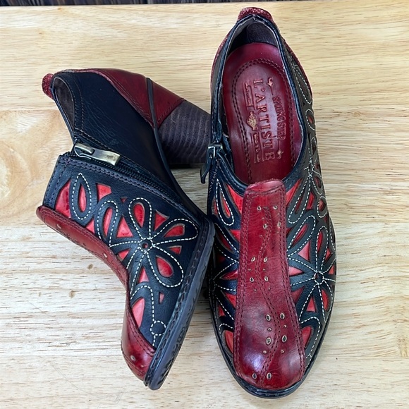 ⭐️Spring Step L'Artiste Arabella Ankle Booties Side Zip Red/Black Sz 35/4 - Picture 1 of 9